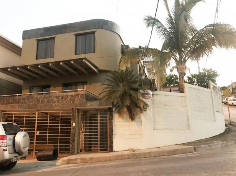 Foto Casa en Venta en Tarqui, Guayaquil, Guayas - U$D 165.000 - CAV28053 - BienesOnLine