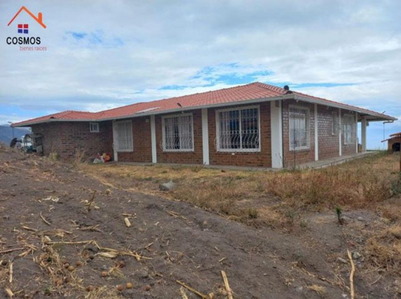 Finca en Venta en  Urcuquí, Imbabura