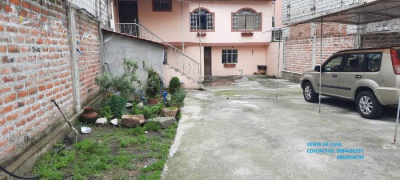 Casa en Venta en Chillogallo Barrio Las cuadras, Pichincha