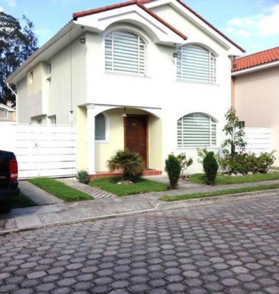 Foto Casa en Venta en Otavalo, Imbabura - U$D 130.000 - CAV25264 - BienesOnLine