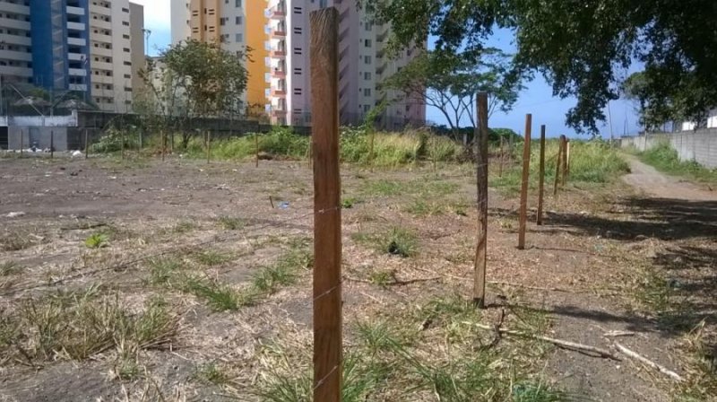 Terreno en Venta en  Atacames, Esmeraldas